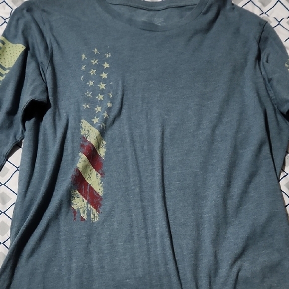 Graphic Tee with Flag Design - Picture 1 of 5